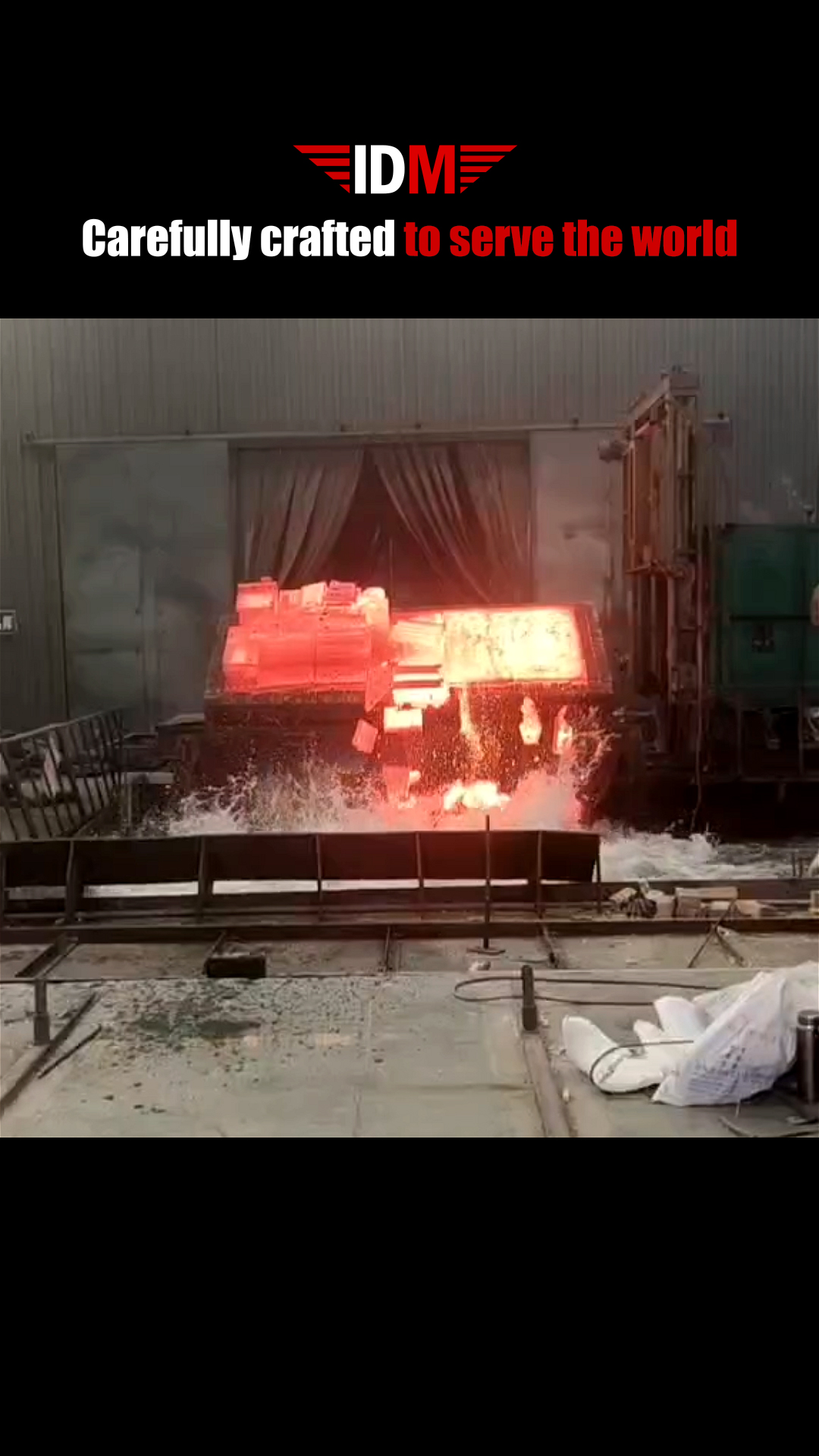 Work site of heat treatment furnace（02）